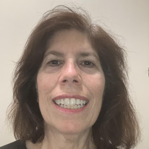 Lisa L.